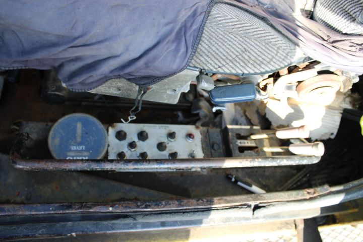 725433-15 Rough terrain  crane 25 Ton Kato KR25HL -83