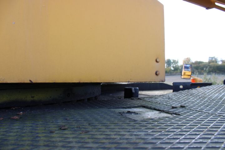 725433-33 Rough terrain  crane 25 Ton Kato KR25HL -83