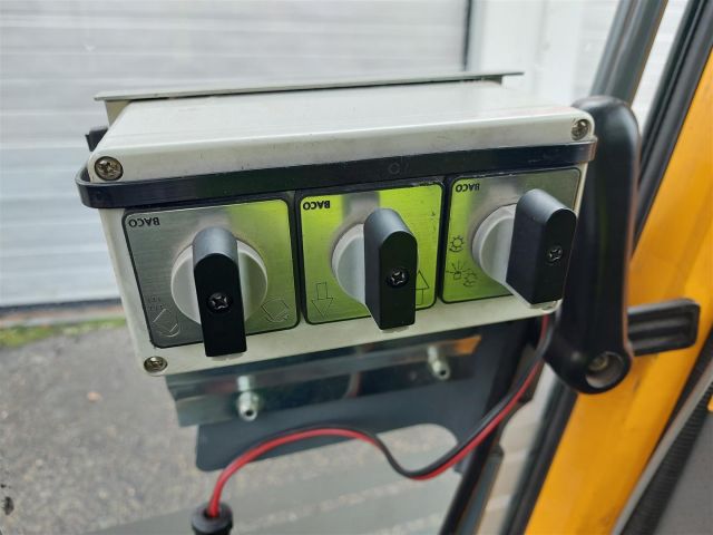 717435-22 Utility carrier Belos Trans Pro 54 (1150H) -2007