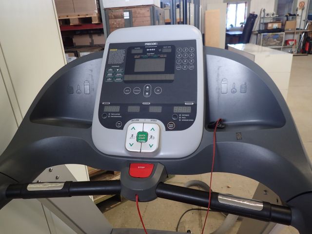 527734-6 Treadmill Precor 946i