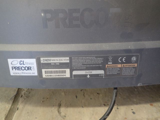 527734-5 Treadmill Precor 946i