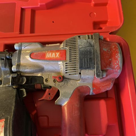 720887-4 Pneumatic nail gun Max HN90