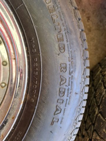 722042-10 Ford Mustang rims + 4 Kelly tires M + S P215 / 70 R14