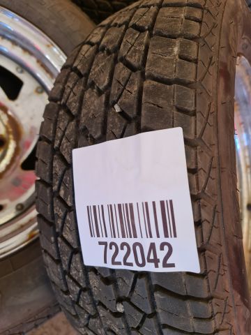 722042-17 Ford Mustang rims + 4 Kelly tires M + S P215 / 70 R14