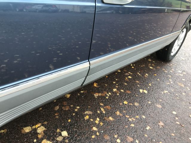 725816-17 Mercedes Benz 500 SEC 1984 (WMN 074)