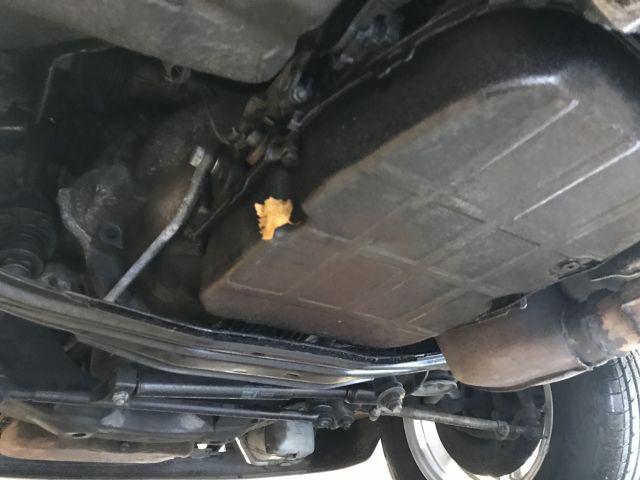 725816-39 Mercedes Benz 500 SEC 1984 (WMN 074)