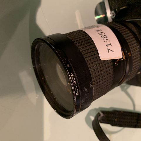 715851-4 Camera Konica Autoreflex T3 & Polaroid Image System