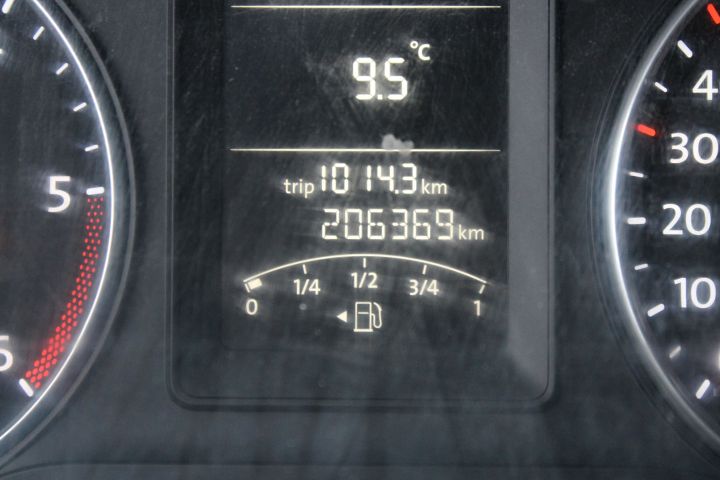 725964-51 Volkswagen Transporter 2.0 TDI Manual, 102hp, (DGC210) -12