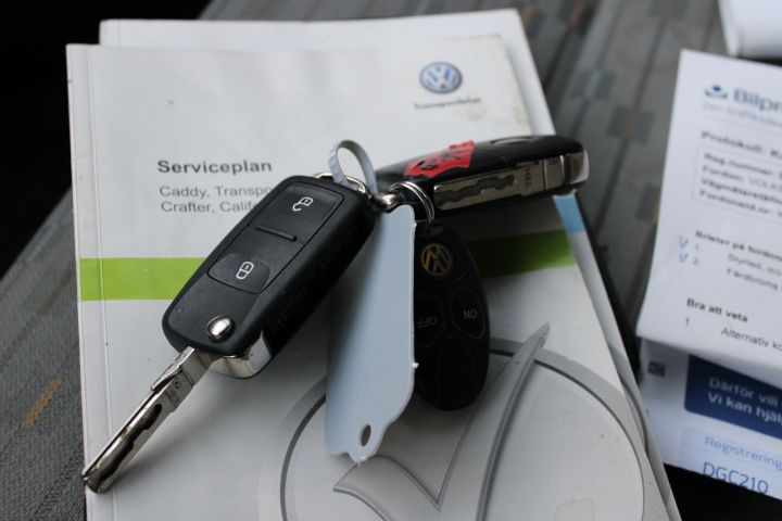 725964-58 Volkswagen Transporter 2.0 TDI Manual, 102hp, (DGC210) -12