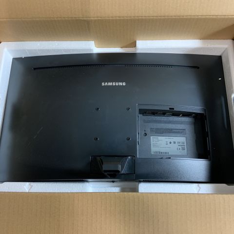 Gaming screen Samsung 27 \