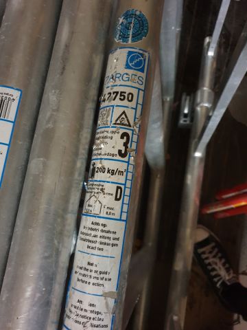 724058-5 Folding roller stand & stand with gangway