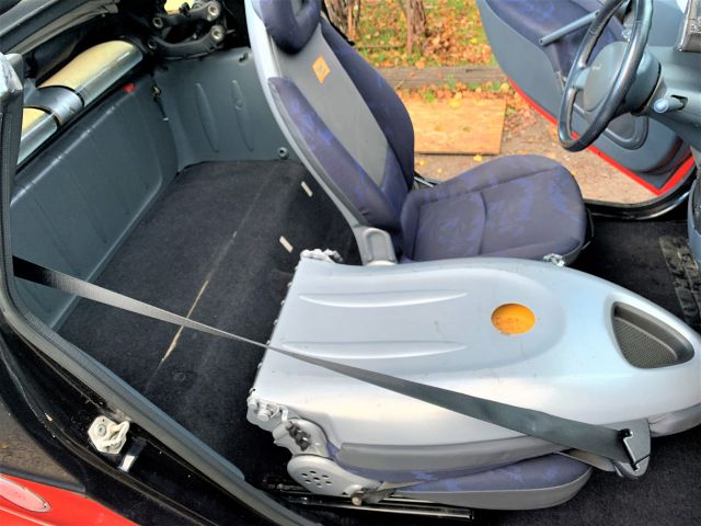 726419-28 Smart Fortwo Cabrio & Pulse - 2001 (WWX664)