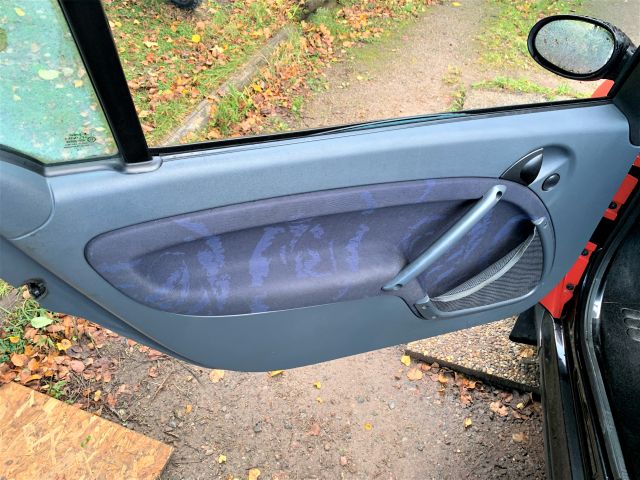 726419-37 Smart Fortwo Cabrio & Pulse - 2001 (WWX664)