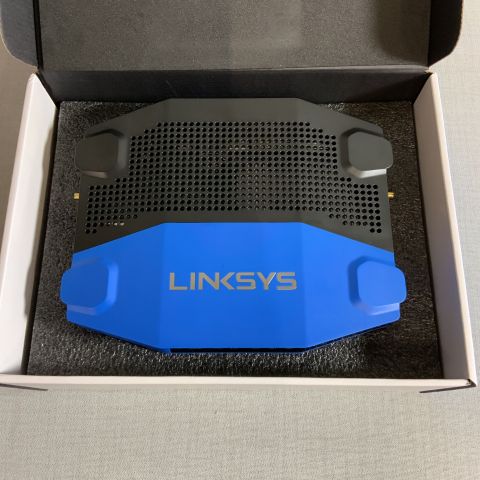 725872-4 Router Linksys WRT1900ACS
