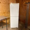 718326-1 Electrolux fridge and freezer
