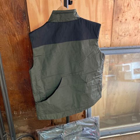 718330-9 Outdoor / hunting vests 4 pcs from T&P