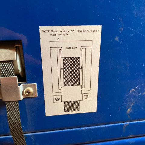 718337-5 Semi-automatic pp banding machine