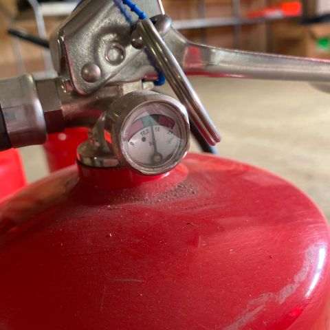 718348-5 Powder extinguisher 3 pcs - 6 KG