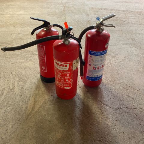 718348-9 Powder extinguisher 3 pcs - 6 KG