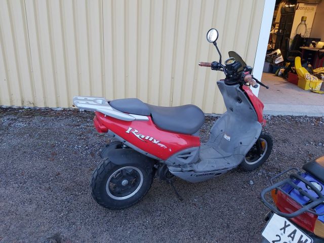 578329-8 2st moped scooters