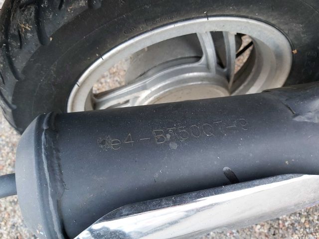 578329-24 2st moped scooters