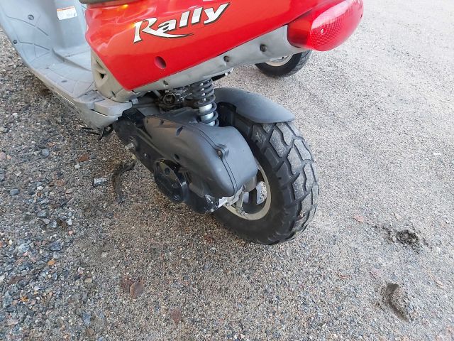 578329-32 2st moped scooters