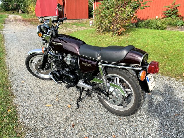 726738-20 Honda CB750 F2 Supersport -1978