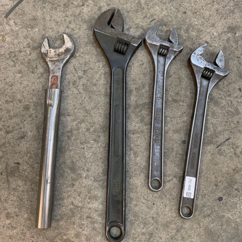 715408-4 Larger wrenches and block wrench 4 pcs
