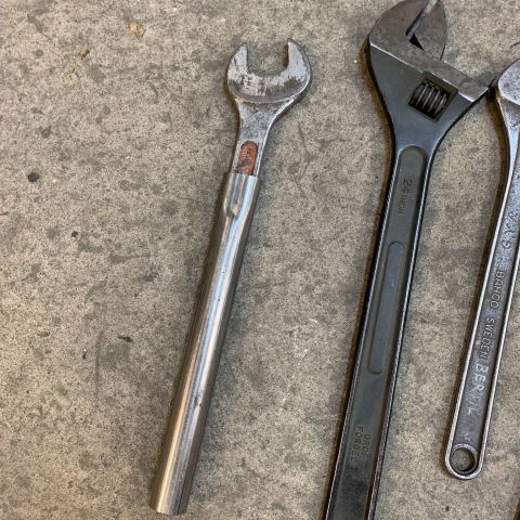 715408-6 Larger wrenches and block wrench 4 pcs