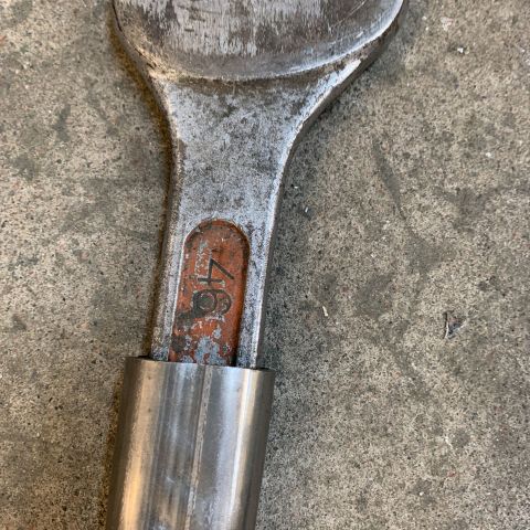 715408-7 Larger wrenches and block wrench 4 pcs