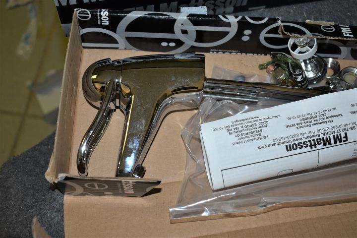 Washbasin Mixer Water Ejector New In Packaging Ps Auction We Value The Future Largest In Net Auctions