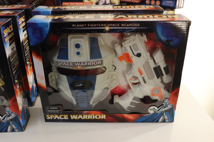 703941-5 Toys Space Warrior / Defender 25pcs