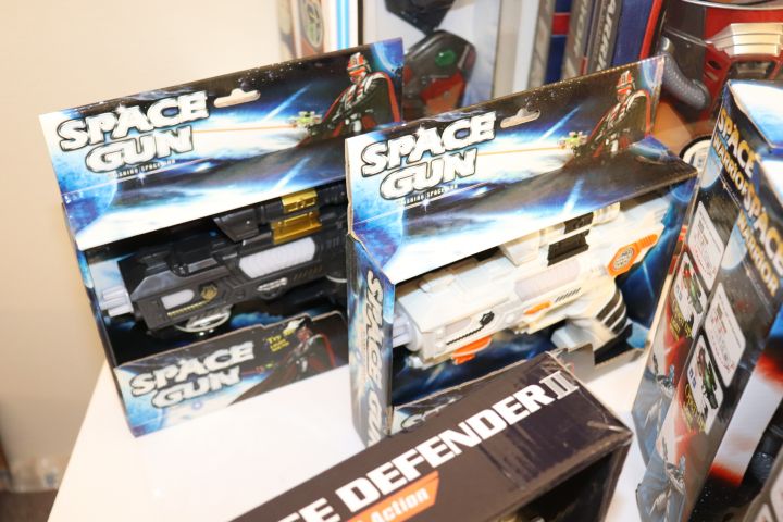 703941-10 Toys Space Warrior / Defender 25pcs