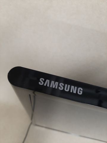 661984-5 TV / Monitor x3 - Samsung 49 "2pcs & Samsung 32" 1st (defective screens)