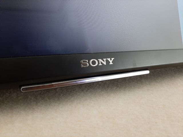 661985-3 TV / Monitor - Sony KD55XD7004 55 "