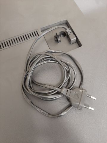 661985-10 TV / Monitor - Sony KD55XD7004 55 "