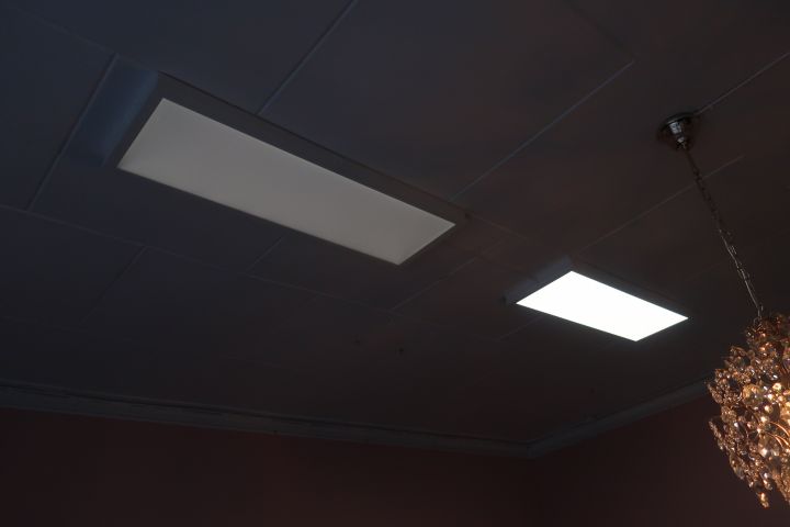 719167-4 2 light panels with remote control, IKEA LED