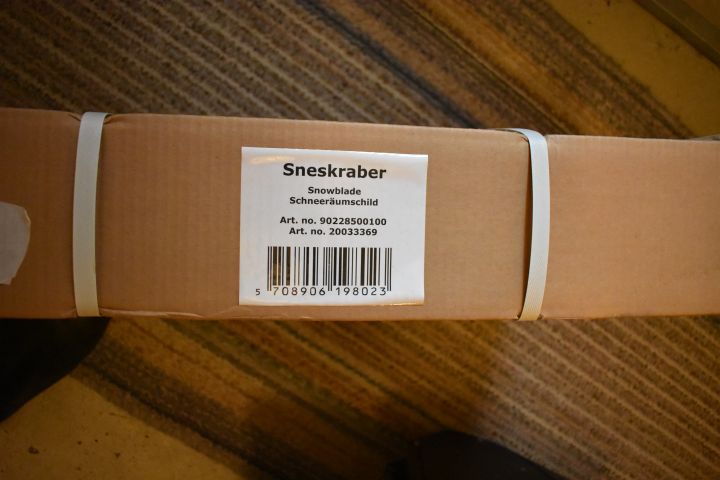 668748-5 Snow thrower with snow plow (New) - Rise