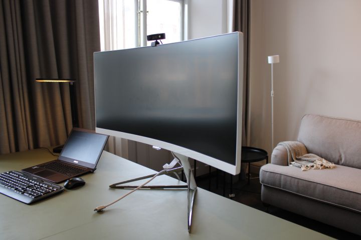 718241-1 Computer screen 34 ", Philips 349X7F, curved