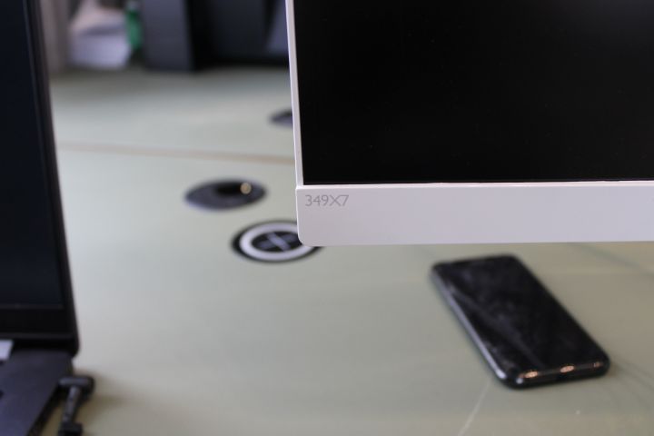 718264-4 Computer screen 34 ", Philips 349X7F, curved