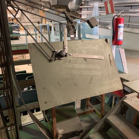 715510-2 Drawing table Franz Kuhlmann