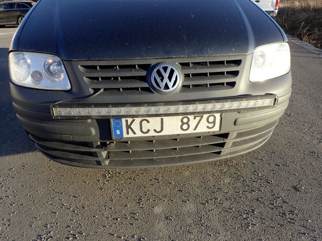 687947-29 VW Caddy Maxi 1.9 TDI -10 Reg no. KCJ879