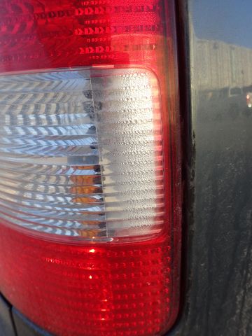 687947-50 VW Caddy Maxi 1.9 TDI -10 Reg no. KCJ879