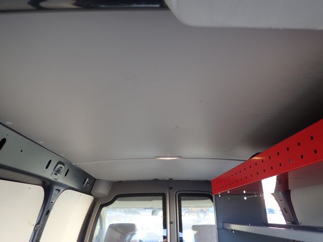 687947-61 VW Caddy Maxi 1.9 TDI -10 Reg no. KCJ879