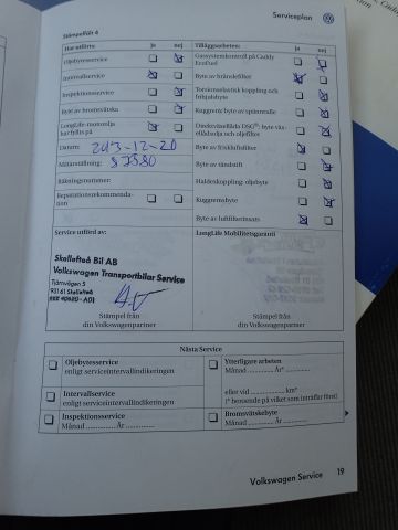 687947-103 VW Caddy Maxi 1.9 TDI -10 Reg no. KCJ879