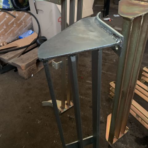 716033-4 Footsteps to cab, 7 pcs