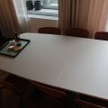 719170-4 Conference / dining table, Kinnarps