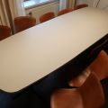 719170-8 Conference / dining table, Kinnarps
