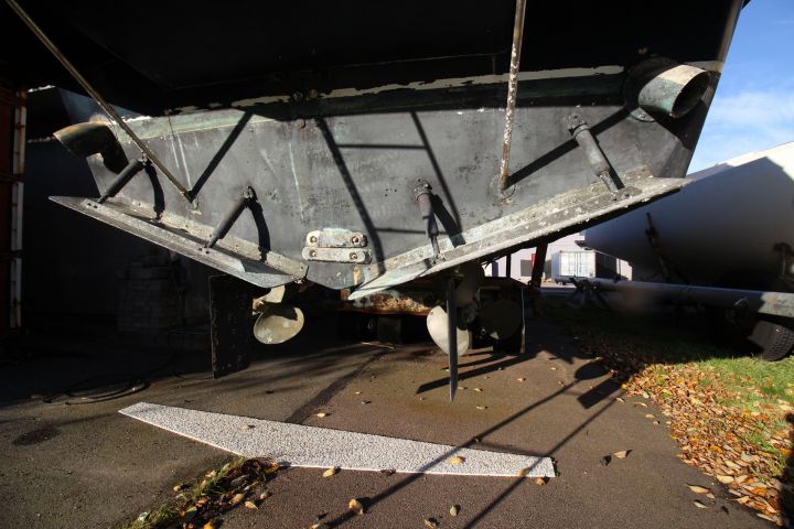 715959-19 Motorboat Ilver Big Game 45 -1987 (repair object)