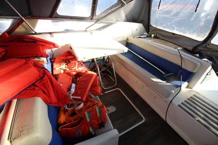 715959-21 Motorboat Ilver Big Game 45 -1987 (repair object)